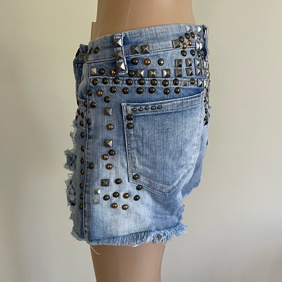 Blank NYC studded distressed shorts with neon details size 30 - Picture 9 of 15